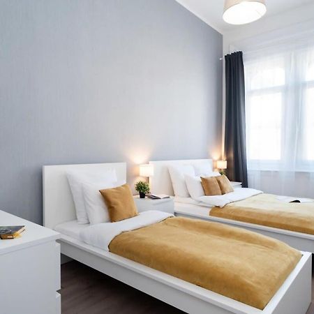 Large Apartment At Perfect Central Location Budapest Exterior photo