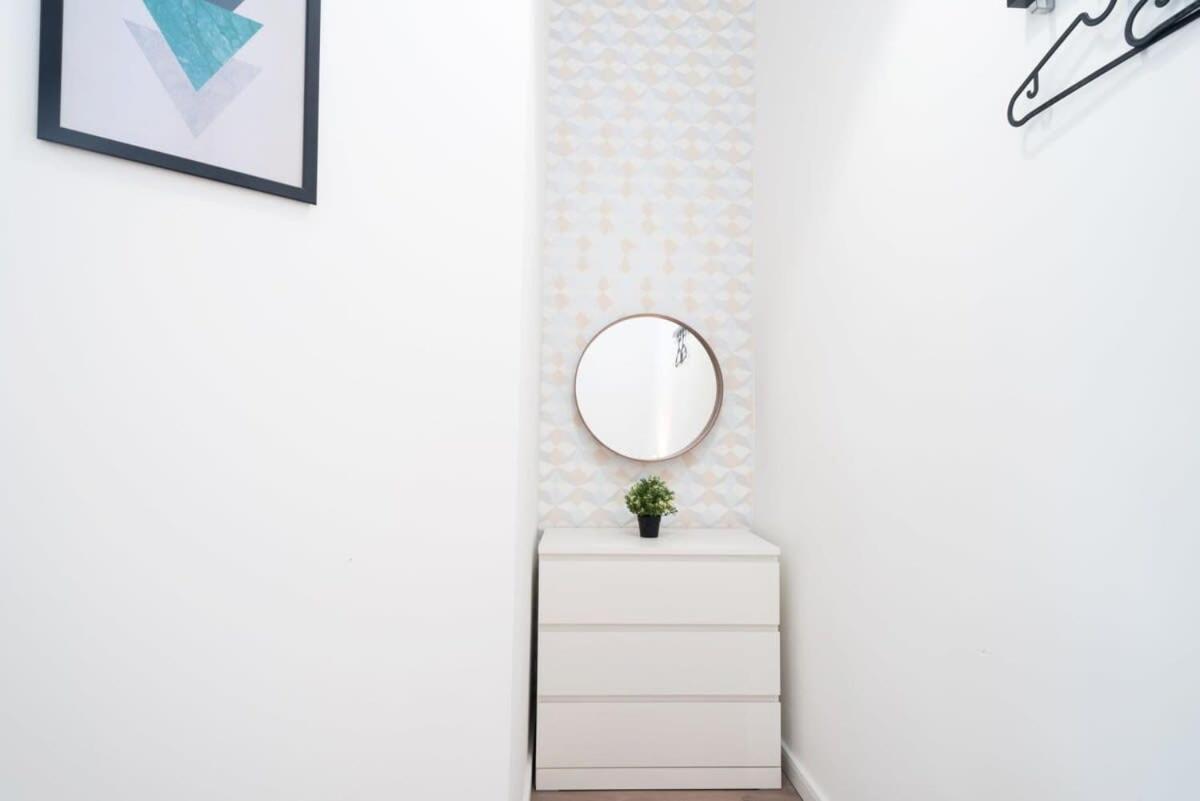 Large Apartment At Perfect Central Location Budapest Exterior photo